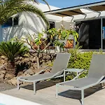Majanicho Rock - With Heated Pool * Lajares