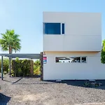 Majanicho Rock - With Heated Pool Lajares