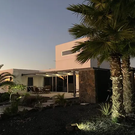 Villa Majanicho Rock - With Heated Pool *