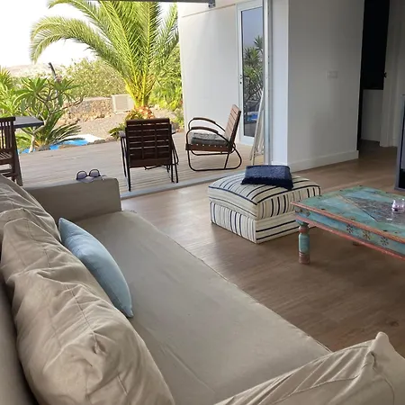 Villa Majanicho Rock - With Heated Pool *