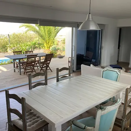 Villa Majanicho Rock - With Heated Pool Lajares