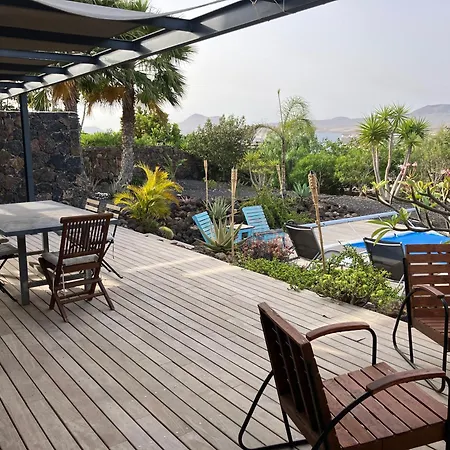 Majanicho Rock - With Heated Pool Villa