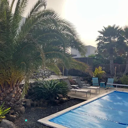 Villa Majanicho Rock - With Heated Pool Lajares