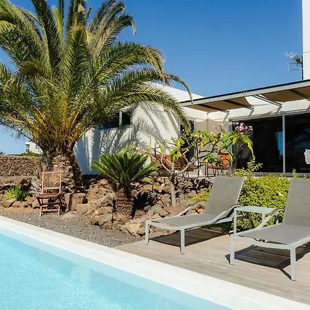 Majanicho Rock - With Heated Pool *