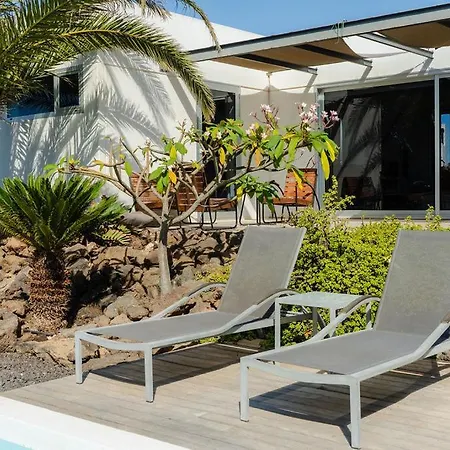 Majanicho Rock - With Heated Pool * 拉哈雷斯