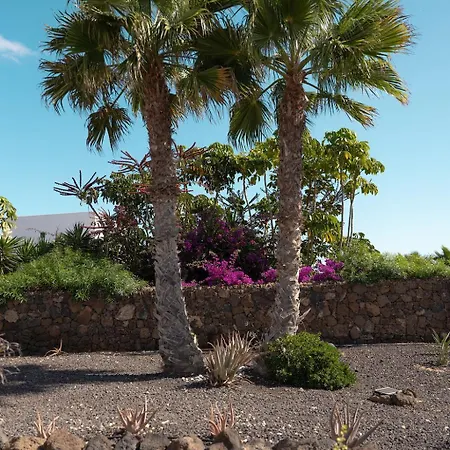 Majanicho Rock - With Heated Pool *