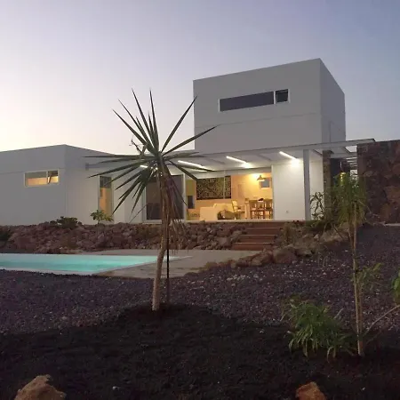 Majanicho Rock - With Heated Pool